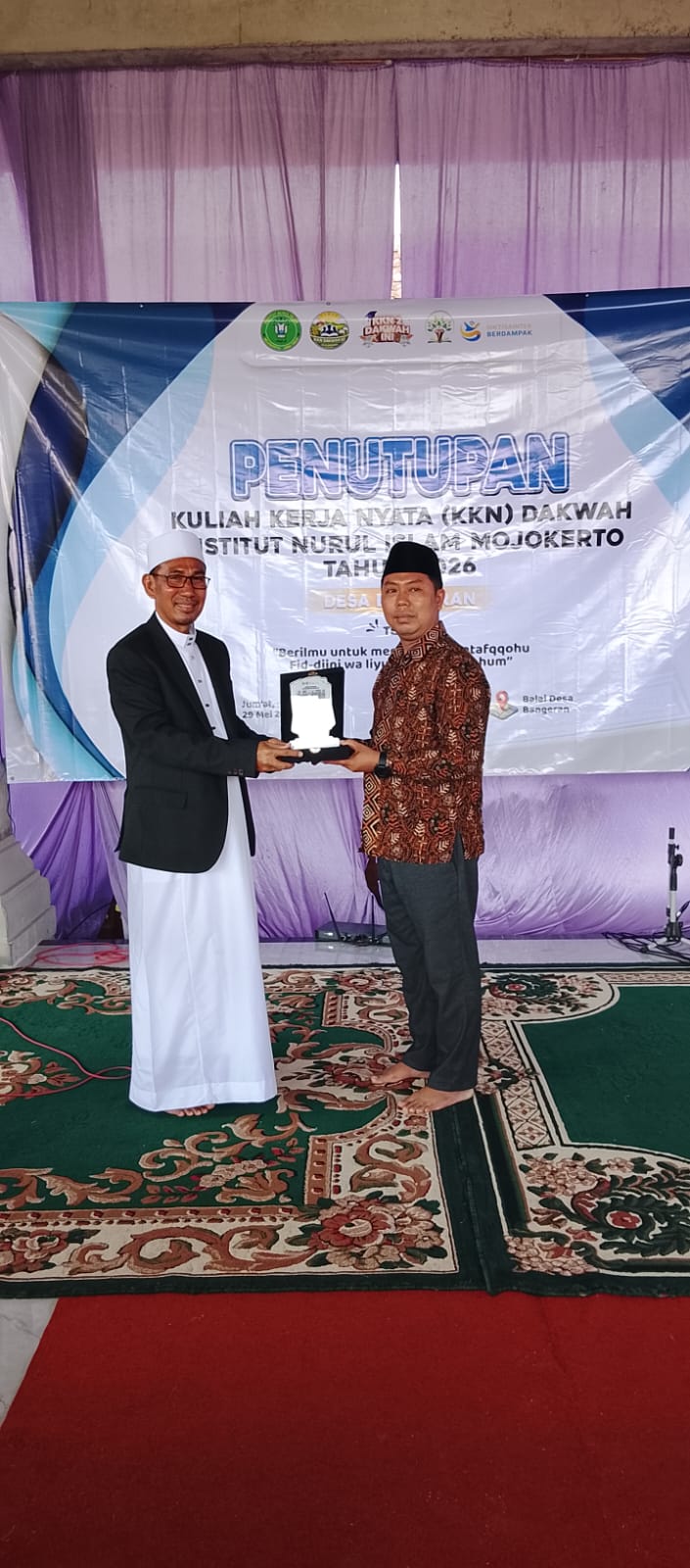 Penutupan KKN Dakwah di Desa Bangeran Berlangsung Khidmat dan Penuh Antusias