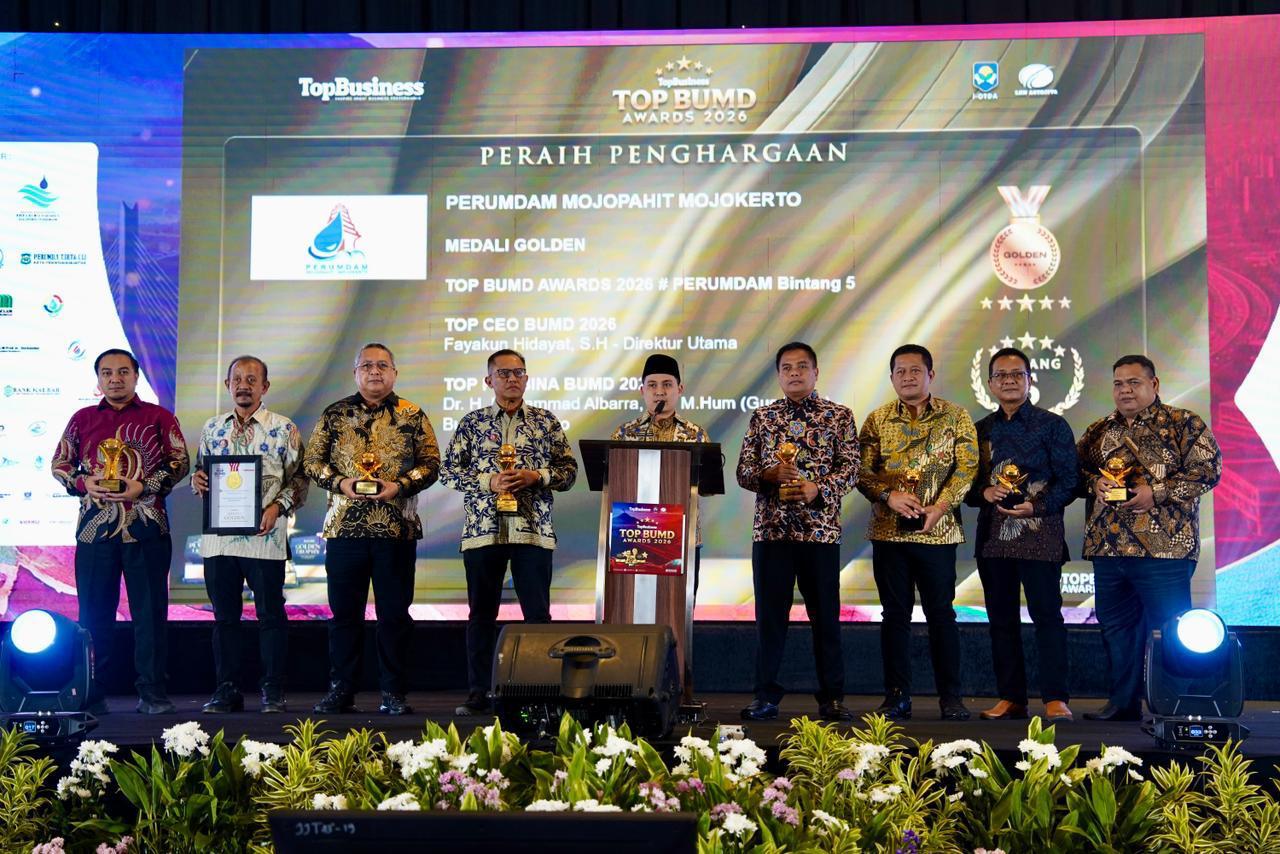 PERUMDAM MOJOPAHIT MOJOKERTO EMPAT TAHUN BERTURUT-TURUT RAIH TOP BUMD BINTANG 5, AIR MINUM PERPIPAAN KANTONGI SERTIFIKAT HALAL