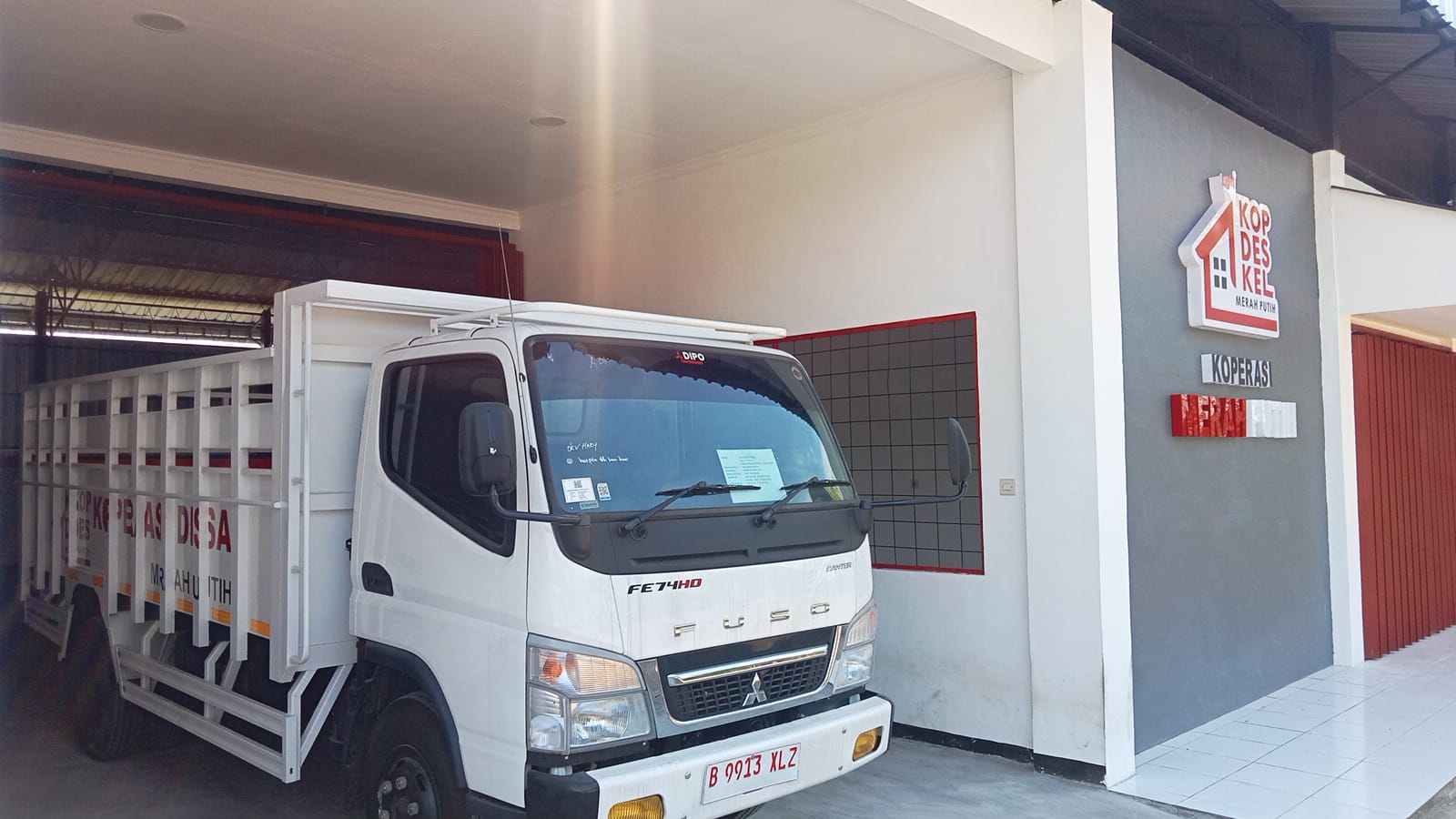 Tahap 2 Berjalan, Kopdes Merah Putih Singowangi Terima Truk dari Kodim 0815 Mojokerto